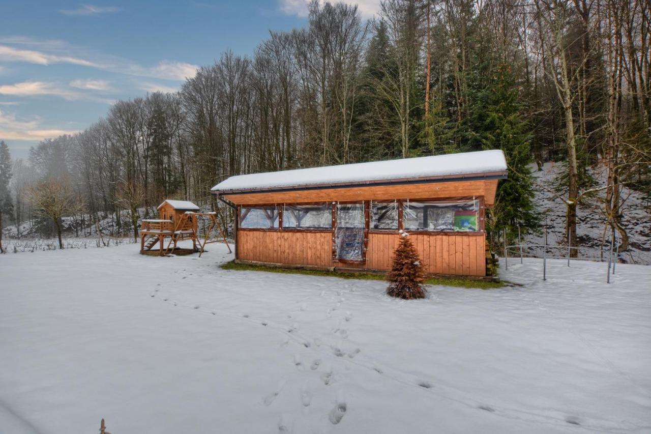 U Zrodel Strwiaza Villa Ustrzyki Dolne Exterior photo